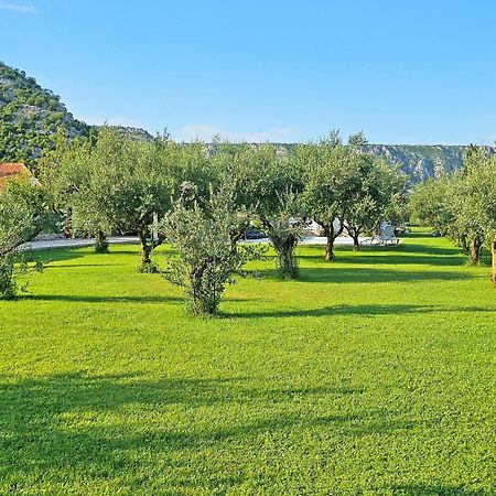 Holiday Home Natura With Private Pool Mostar Exterior foto