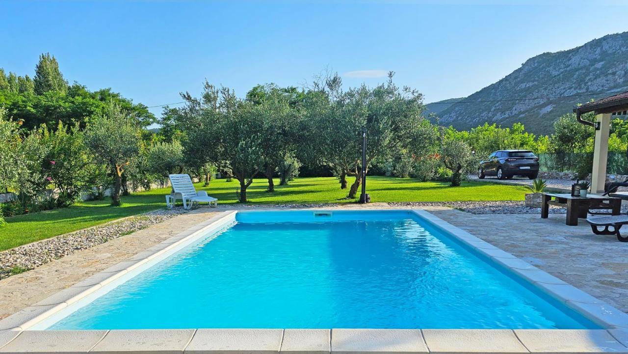 Holiday Home Natura With Private Pool Mostar Exterior foto