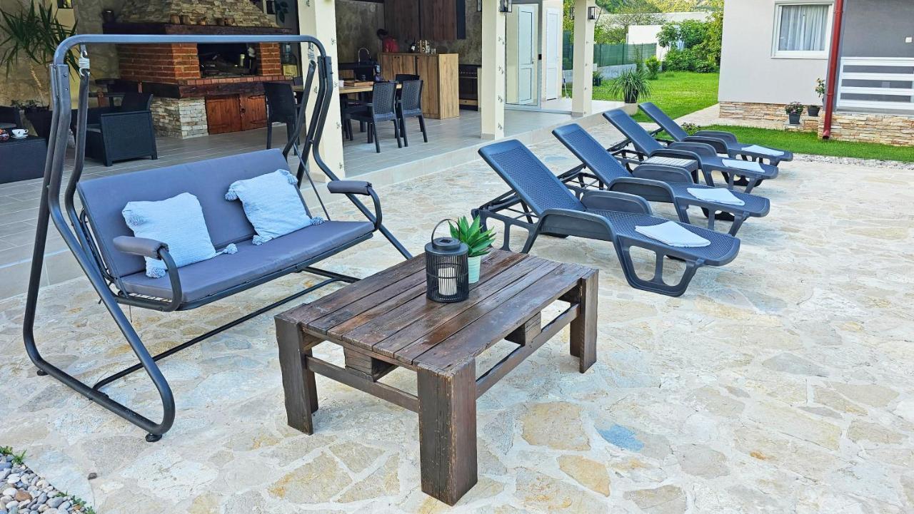 Holiday Home Natura With Private Pool Mostar Exterior foto